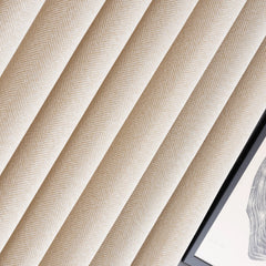 ORVELLA Vorhänge – Maßgefertigte Samtvorhänge mit elegantem Schimmer – Marineblau